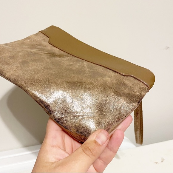 Anthropologie Miss Albright Metallic Faux Leather Zip Pouch Wristlet Small Bag - Picture 4 of 6